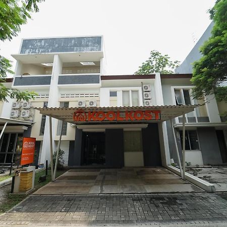 Koolkost Near Universitas Prasetiya Mulya Pagedangan Kültér fotó